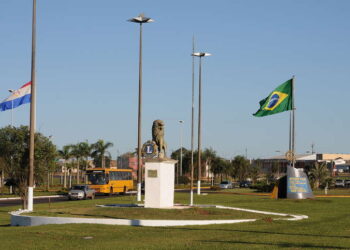 Assinado acordo de reabertura do comércio na fronteira de MS com Paraguai