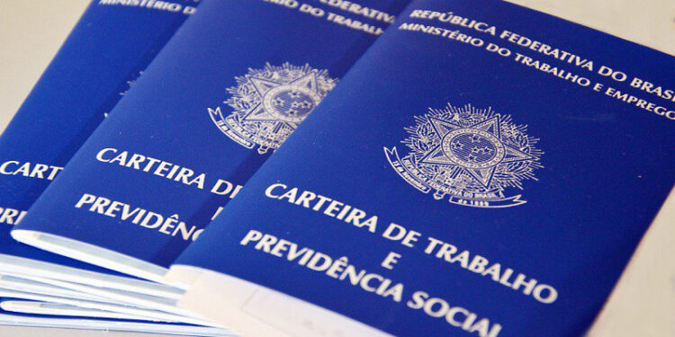 Funtrab tem 1.043 oportunidades de emprego disponíveis