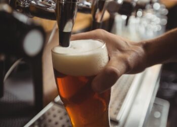 Mistura do tradicional com o moderno, Confraria Tap House inaugura em Rondonópolis