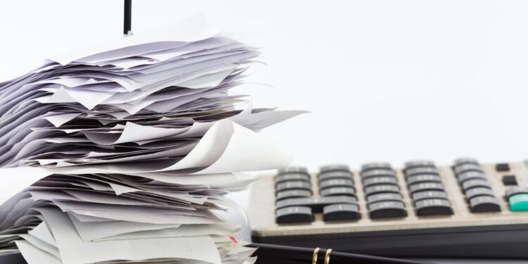 O efeito nocivo da alta carga tributária