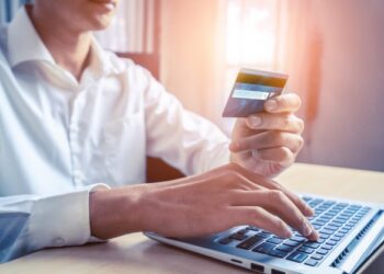 Pesquisa aponta perfil do consumidor em Cuiabá após retorno das atividades econômicas