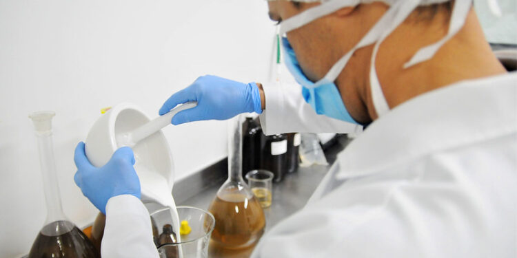 Mesmo com queda em relação a junho, indústria goiana cresce pelo terceiro mês consecutivo