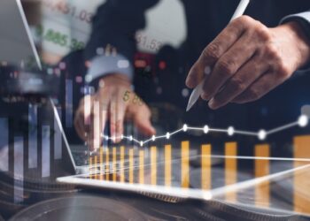 Comércio lidera saldo positivo de empregos formais em Cuiabá