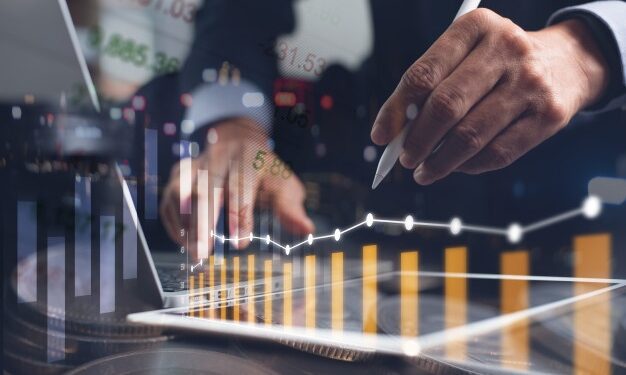 Comércio lidera saldo positivo de empregos formais em Cuiabá