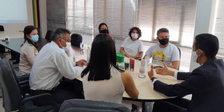 Empresa de cosméticos busca apoio para implantação de fábrica no Tocantins