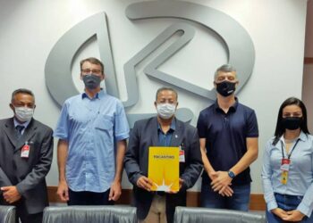 Empresa líder no mercado de tubos conhece potencial logístico do Tocantins