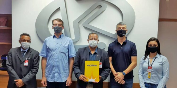 Empresa líder no mercado de tubos conhece potencial logístico do Tocantins