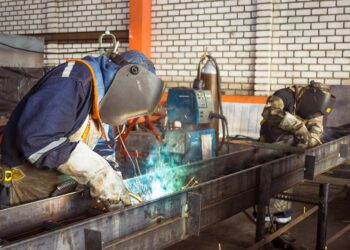 Indústria goiana cresce novamente e supera o patamar pré-pandemia