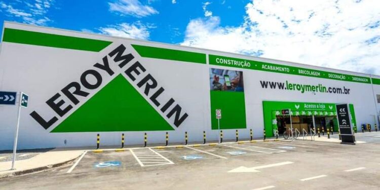 Leroy Merlin abre seleção para trainee e todos os cursos de graduação são aceitos