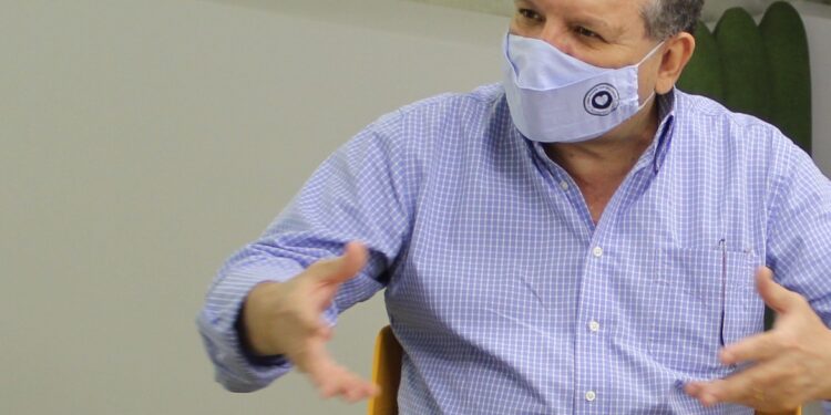 OCB/GO apresenta reivindicações do cooperativismo aos candidatos a prefeito