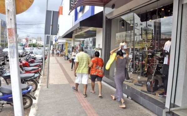 Decreto libera abertura do comércio no domingo em Rondonópolis
