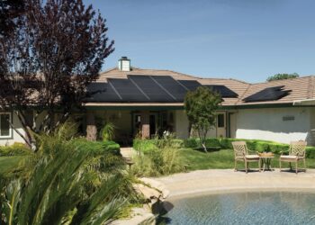 Donos de imóveis com energia solar terão benefícios fiscais em Campo Grande