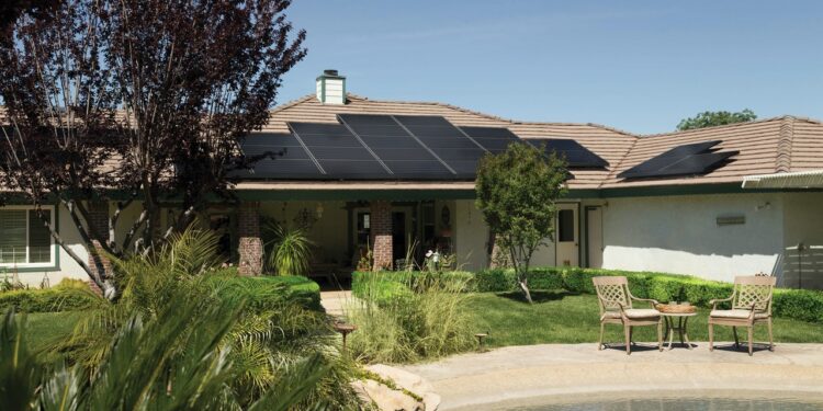 Donos de imóveis com energia solar terão benefícios fiscais em Campo Grande