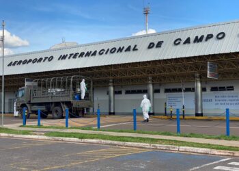 Com menos viajantes, movimento no aeroporto e rodoviária de Campo Grande cai até 43%