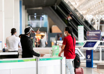 Aeroporto de Brasília prevê retomada de 70% dos voos em dezembro