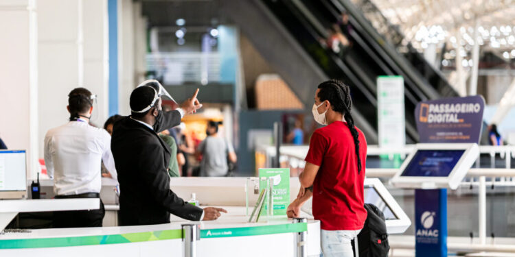 Aeroporto de Brasília prevê retomada de 70% dos voos em dezembro