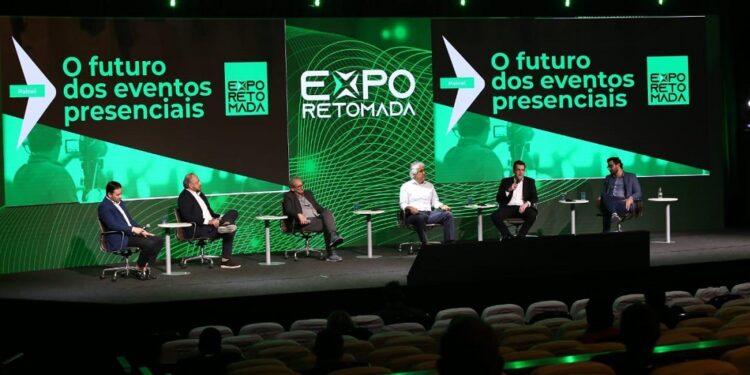 Setor de eventos e turismo realiza primeira feira modelo em GO para reiniciar atividades