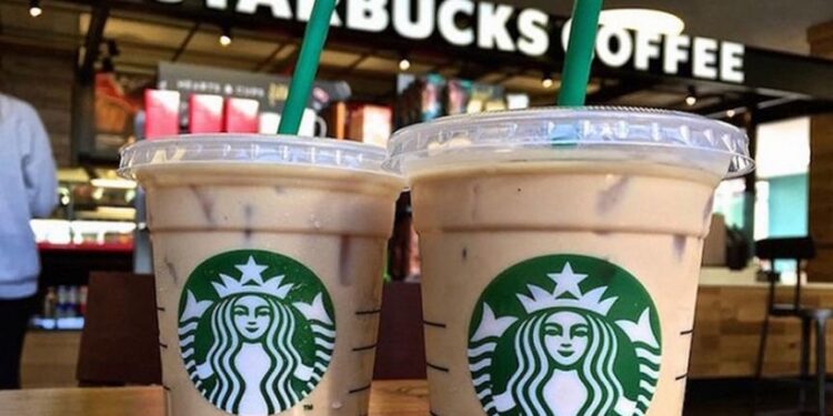 Starbucks chega no Centro-Oeste e inaugura unidades no aeroporto de Brasília