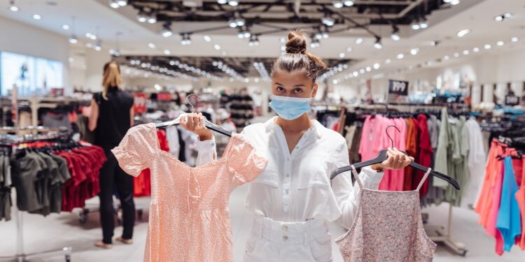 Fim do auxílio ainda não prejudica vendas, mas comerciantes de Campo Grande temem pelo futuro