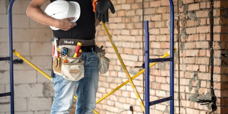 Juros baixos ajudam venda de imóveis, mas construção vê lucro ‘minguar’ com preços de materiais