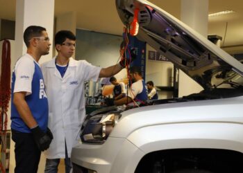 Senai no TO seleciona instrutores das áreas de Metalmecânica, TI e Automotiva