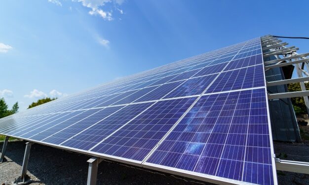 Adesão à energia solar avança em Mato Grosso
