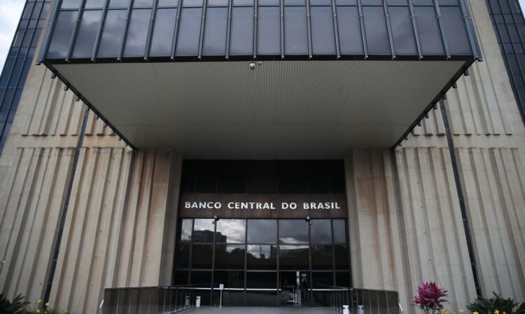 Banco Central lança Open banking, mas ainda sem compartilhamento de dados
