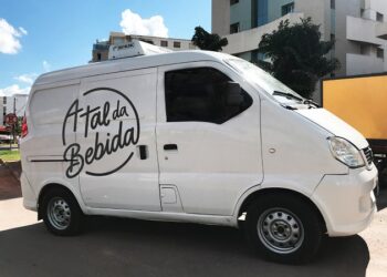 “A tal da bebida”: Empresário brasiliense lança startup que funciona como Uber de bebidas