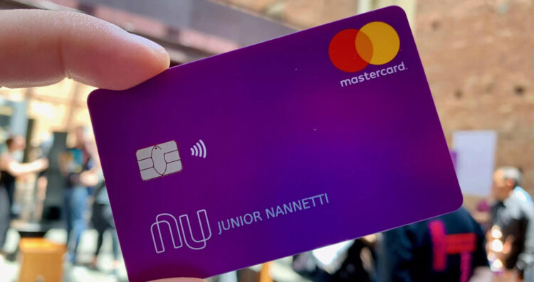 Novo cartão do Nubank mira os ‘sem crédito’