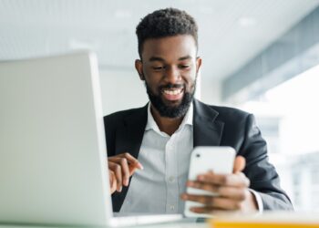 Tempo médio para abrir empresas foi reduzido no Brasil