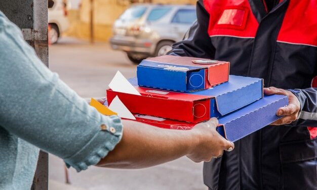 Gastos com aplicativos de entrega cresceram 187% nos últimos meses