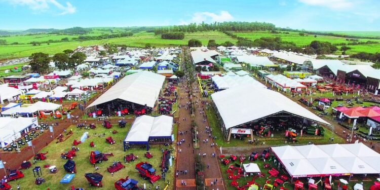 Pandemia gera onda de cancelamentos de feiras agrícolas no país