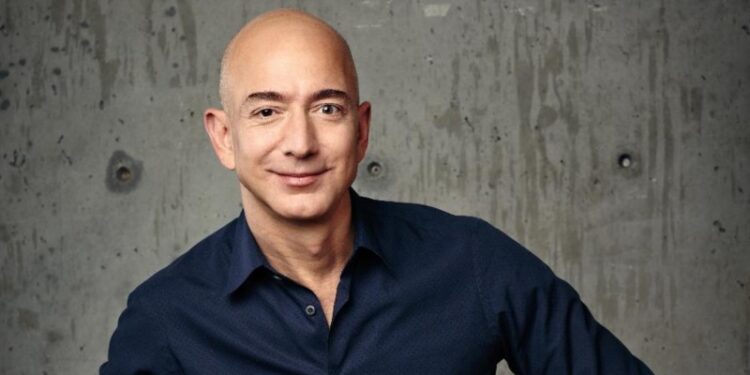 A saída de Bezos da Amazon e os novos caminhos dos CEOs