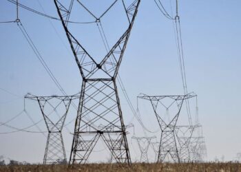 Aneel prorroga tarifas de energia de distribuidoras em MS, MT e SP