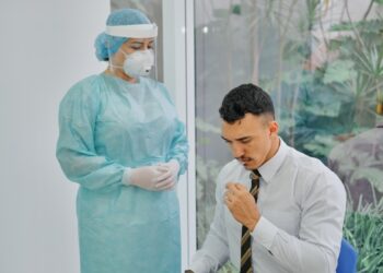 Novo teste indolor de Covid-19 chega em Brasília