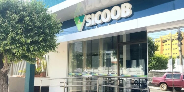 Sicoob incentiva investimentos com sorteios de R$ 5 mil e R$ 10 mil