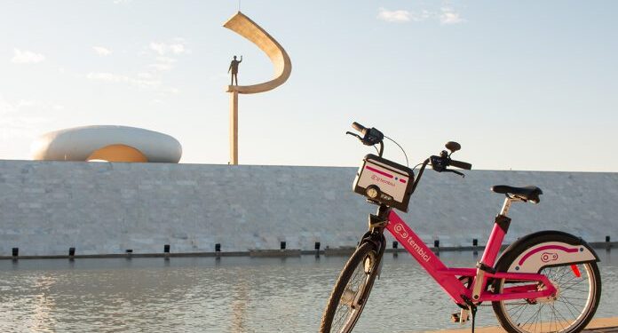 Bicicletas compartilhadas da Tembici chegam a Brasília