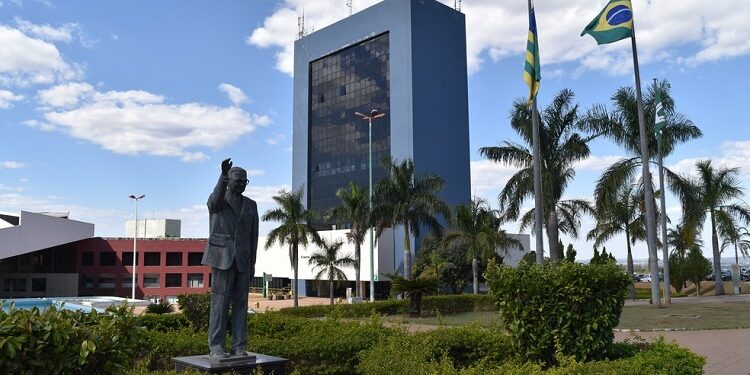 Novo decreto: Confira os horários de funcionamento em Goiânia