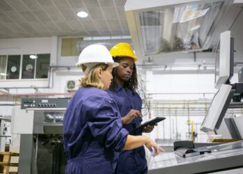 FIETO abre inscrições para 2ª edição do projeto Ela Faz Indústria