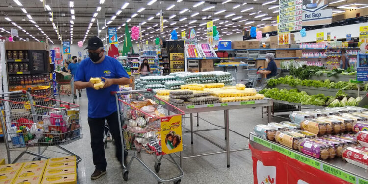 Vendas do varejo no mês de abril tiveram maior alta em 21 anos