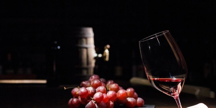 Com aumento de 30%, brasileiros batem recorde no consumo de vinho