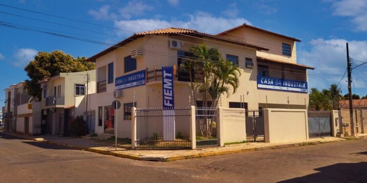 Fiemt inaugura nova Casa da Indústria em Cáceres (MT)