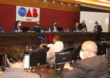 OAB-GO aponta pela ilegalidade em projeto da taxa de lixo em Goiânia