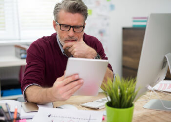 Procon Goiás alerta consumidores sobre publicidade enganosa de empresas de assessoria financeira