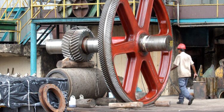 Uso da capacidade instalada industrial atinge maior nível desde 2013