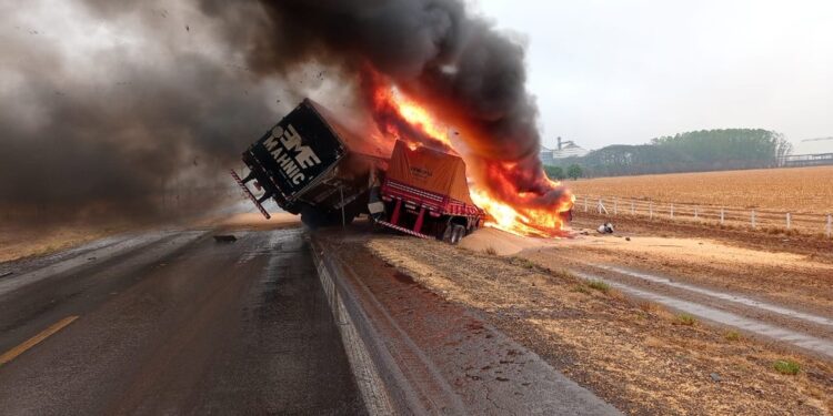 Acidentes na BR-163, no Mato Grosso, revelam gargalo logístico