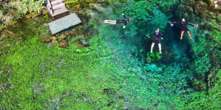 Bonito (MS): Nascente Azul, famosa por água cristalina, terá museu subaquático