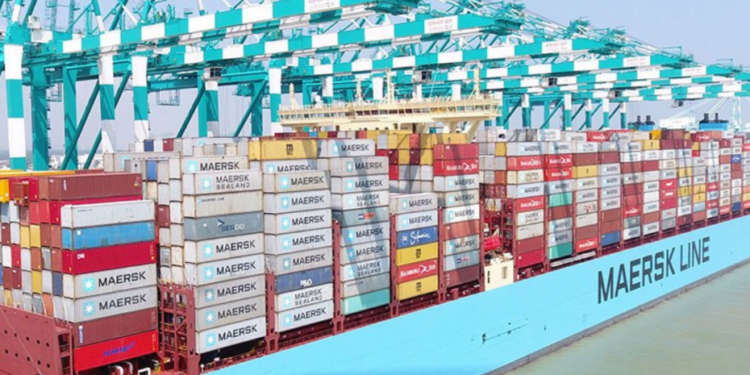 CIMC adquire fabricante de contêineres reefer da Maersk por quase US $ 1 bilhão