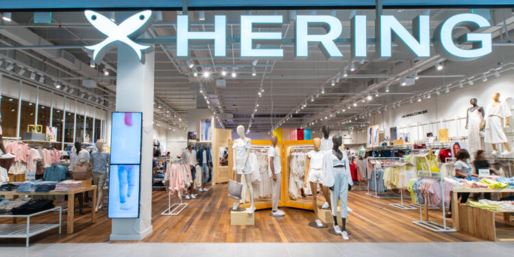 Cia. Hering abre 400 vagas de emprego em Goiás