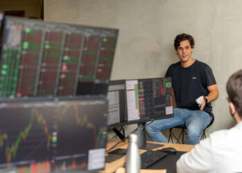 Fundador da XP diz que cenário econômico atrai investidor de MS ao mercado financeiro